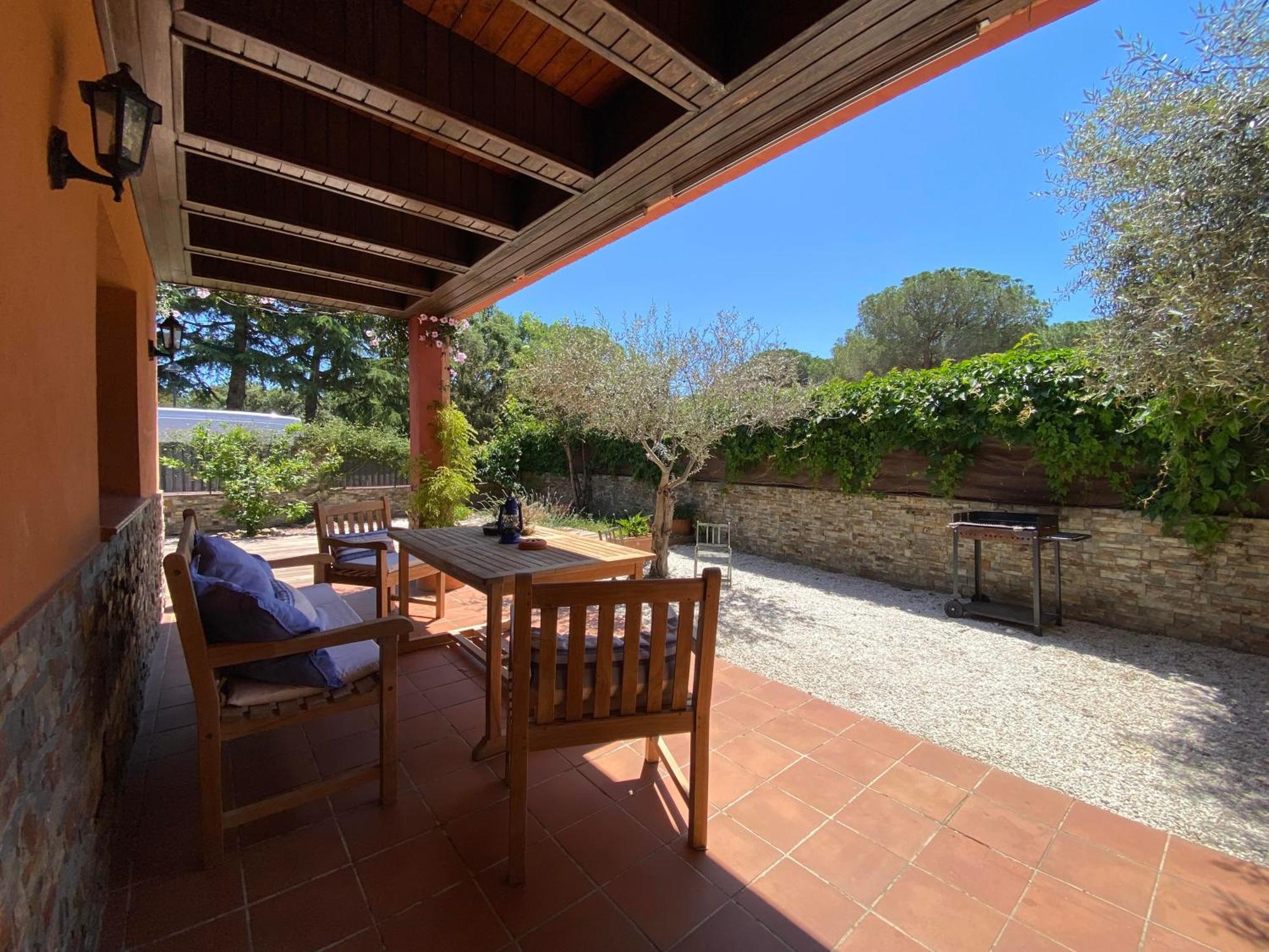 Casa Ras Holiday home
